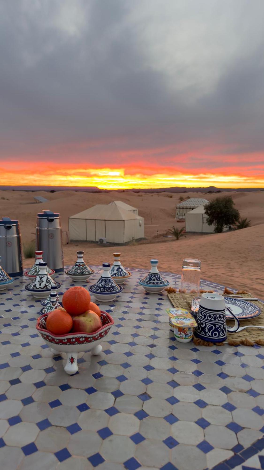 Royal Luxury Camp Hotel Merzouga Eksteriør billede